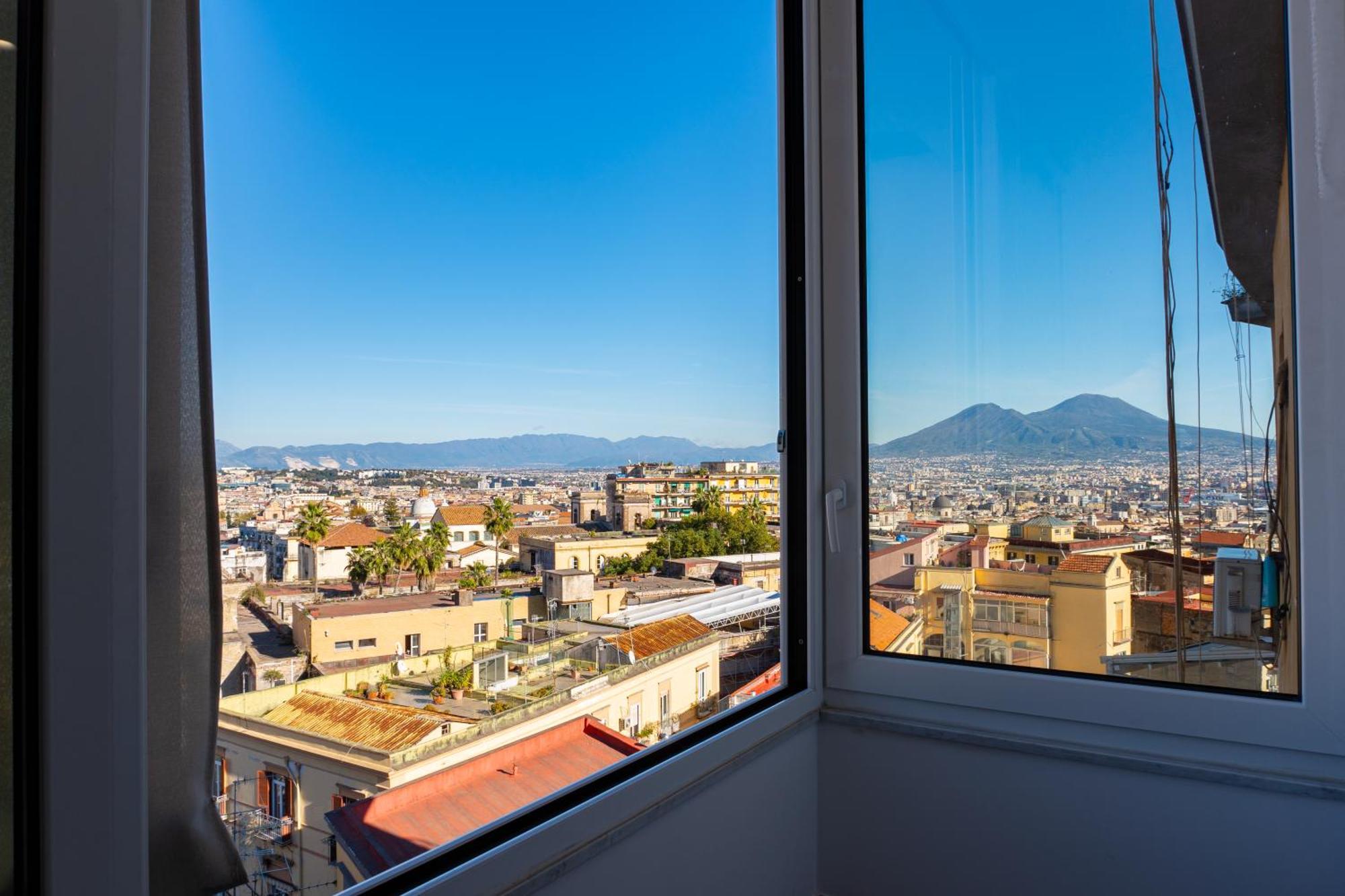 Na Bella Vista Rooftop-B&B เนเปิลส์ ภายนอก รูปภาพ